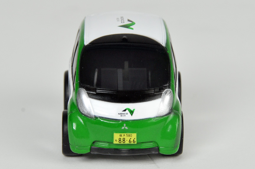 各部にNEXCO東日本のロゴが入る