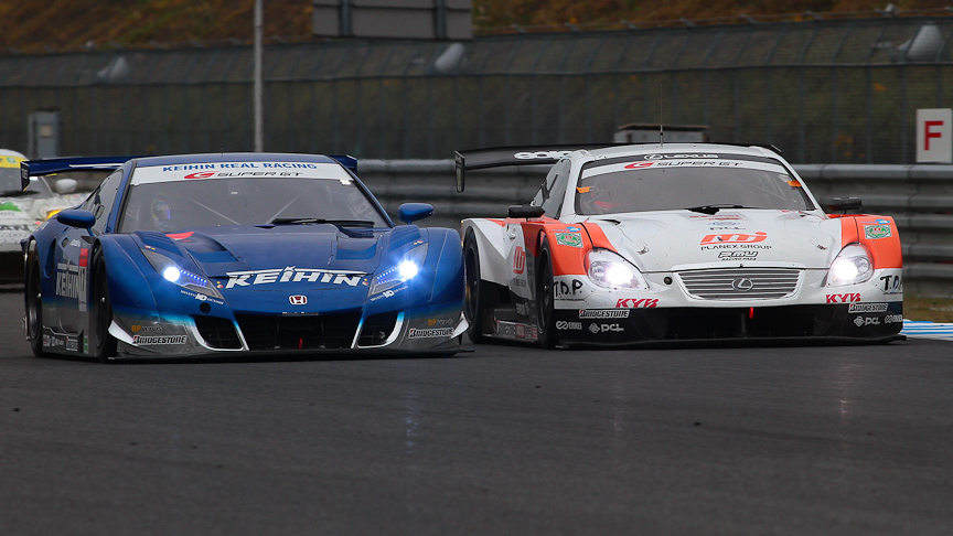 JAF GPでは、1日でフォーミュラ・ニッポンとSUPER GTの2大国内レースが楽しめる