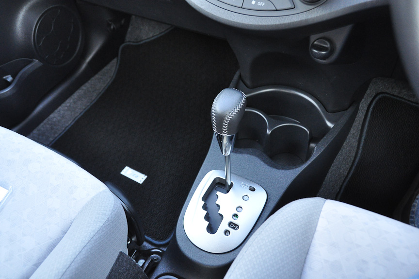 ATセレクトレバー