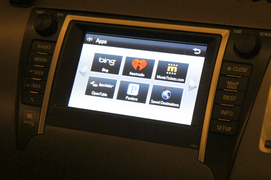 センターコンソールを模した状態でのデモ