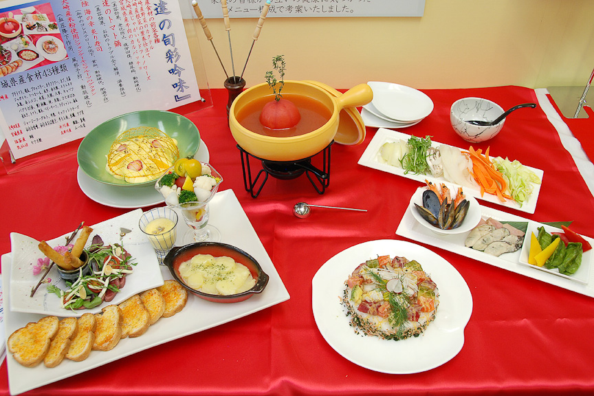 東北自動車道 長者原SA（上り）「伊達の旬彩吟味」。2500円