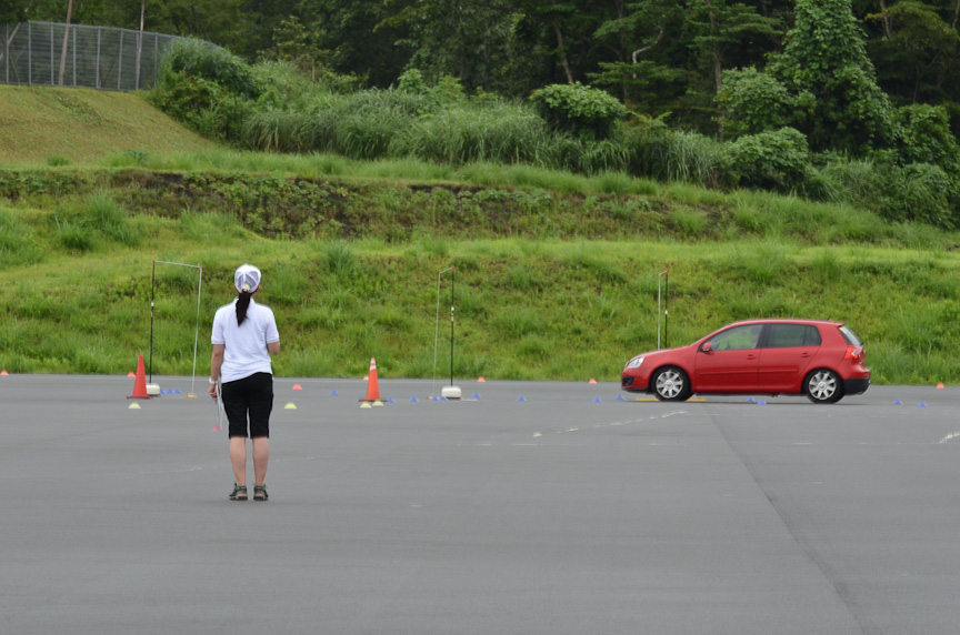 あとはフリー走行。好きなレーンを好きなだけ走り、その間にインストラクターの指導を受ける