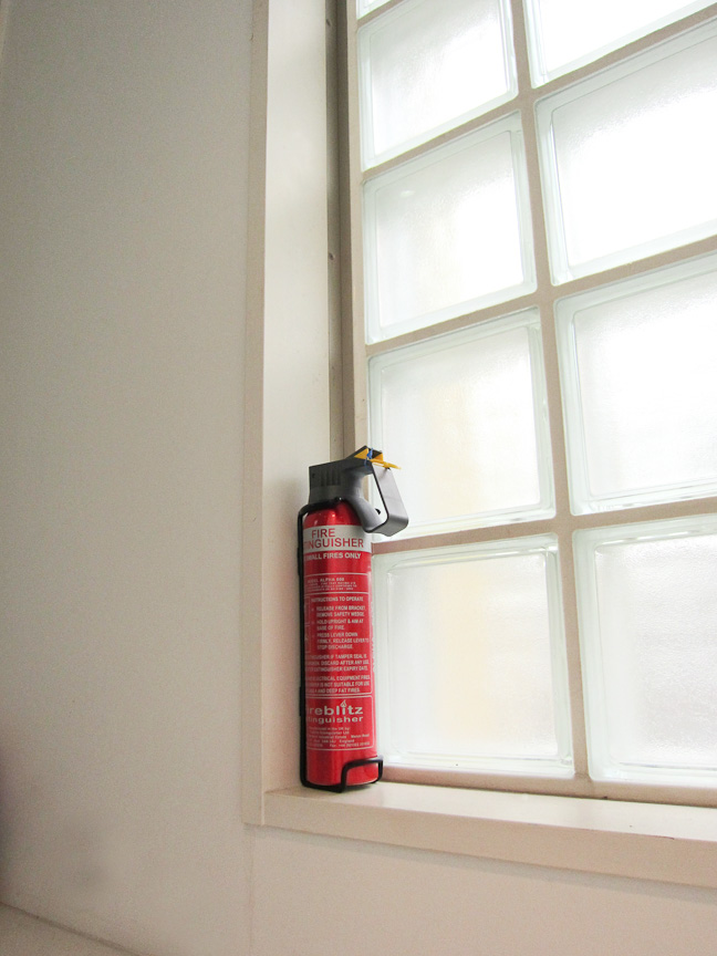 Alpha600。ボディーカラーはレッドアルマイト。コンパクトなサイズなので、車内への設置も可能