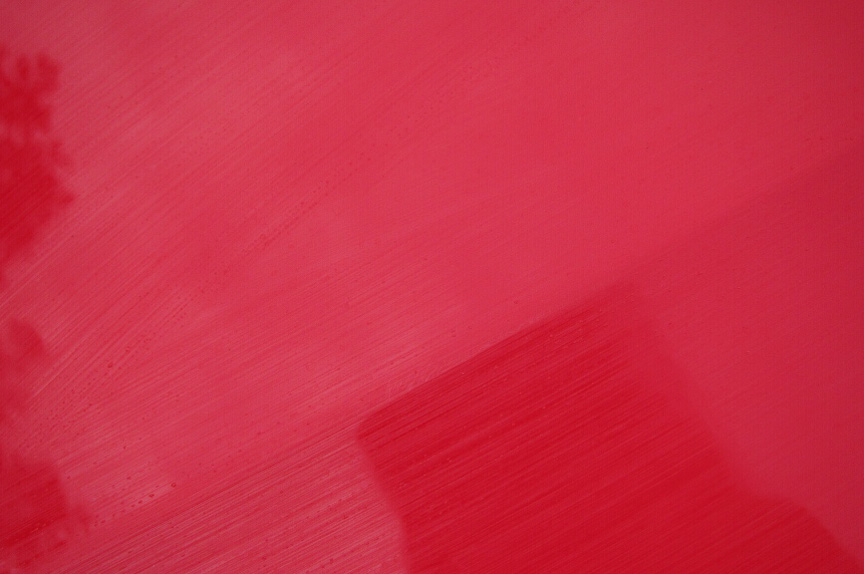 ムラなくワックスが塗られていくことを確認しながら作業を進める