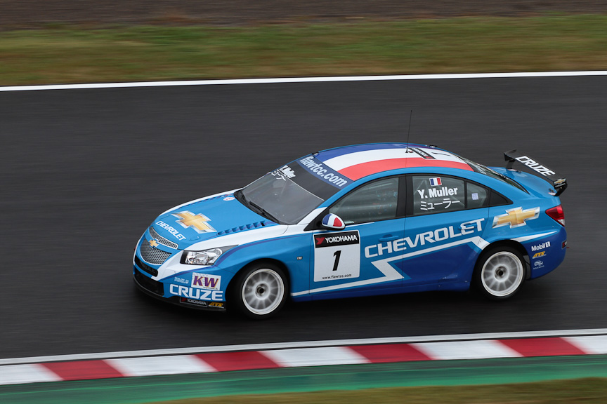 FP2で1-2-3を占めた「シボレー クルーズ」