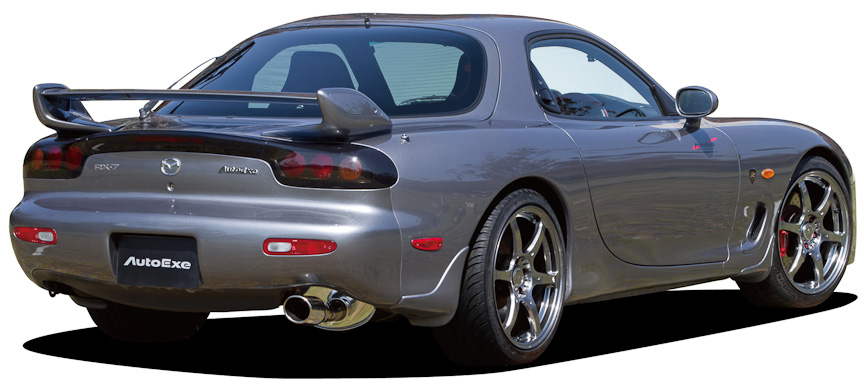 「フロントノーズ」はFRP製で別途塗装する必要がある