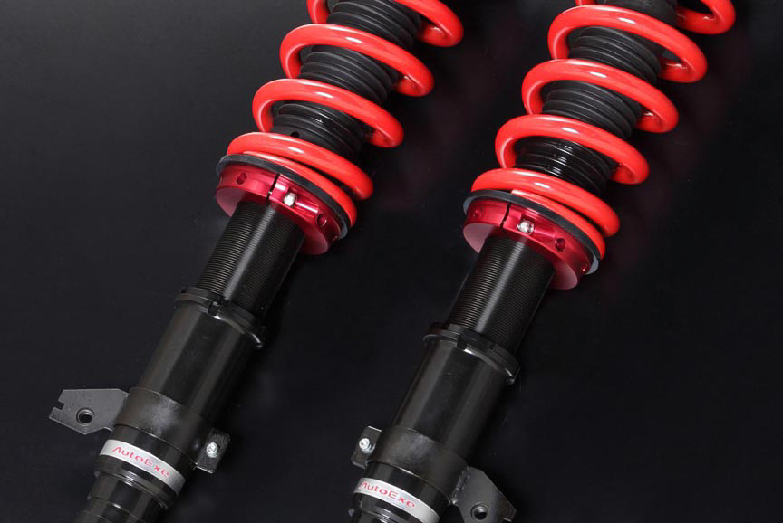 全長車高調整式の「チューナブル＋サスペンションキット」