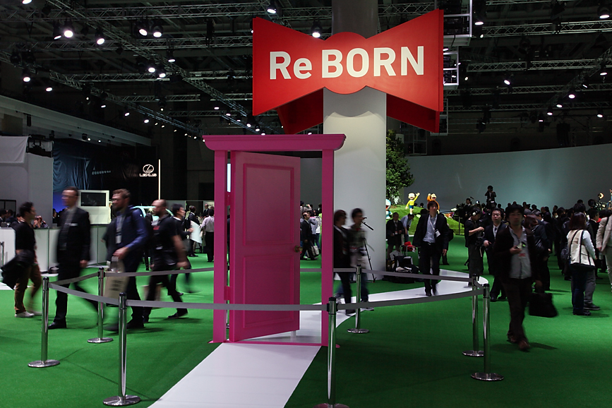 ドラえもんをフィーチャーした装飾があちこちに