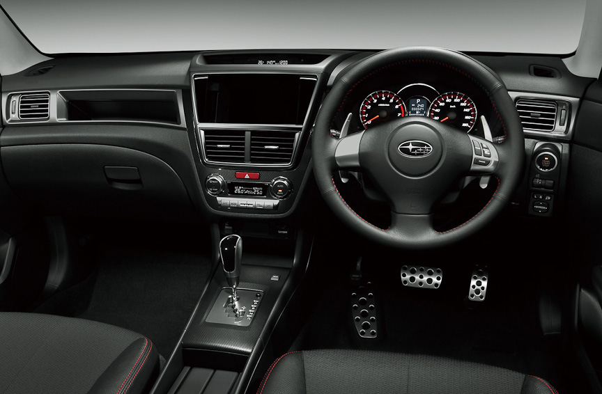 カーボン調加飾パネル（センター、シフト）