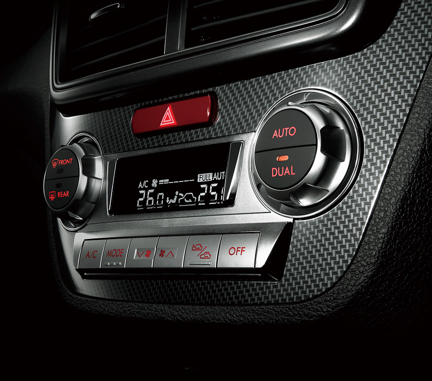 カーボン調加飾パネル（センター、シフト）