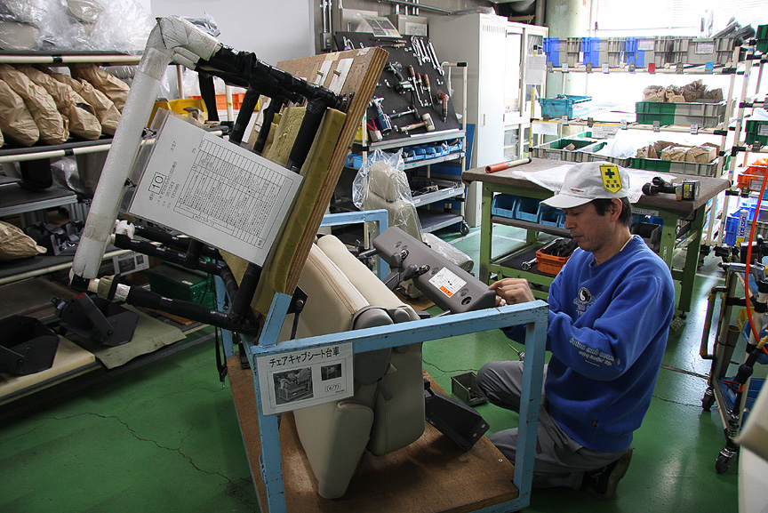 NV200 バネット チェアキャブ用のシート