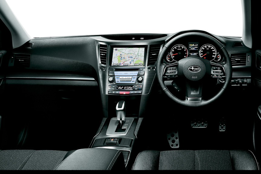 ツーリングワゴン 2.5i EyeSight S Package（LEGACY プレミアムサウンドシステム＆HDDナビゲーションシステムはメーカー装着オプション）