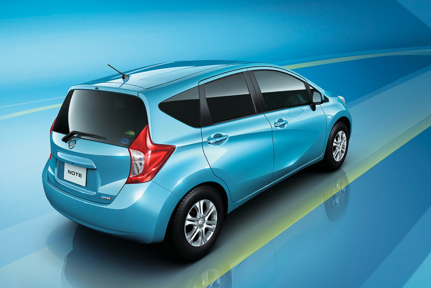 新型ノート（ソニックブルー）