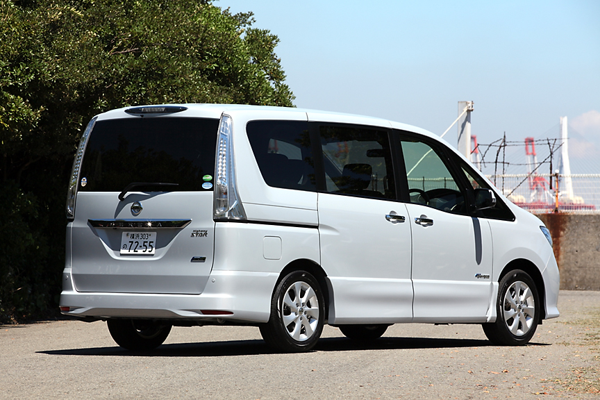 試乗車はハイウェイスターG S-HYBRID。ボディーサイズは4770×1735×1865mm（全長×全幅×全高）、ホイールベース2860mm。車両重量は1660kg