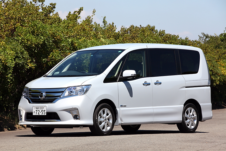 試乗車はハイウェイスターG S-HYBRID。ボディーサイズは4770×1735×1865mm（全長×全幅×全高）、ホイールベース2860mm。車両重量は1660kg