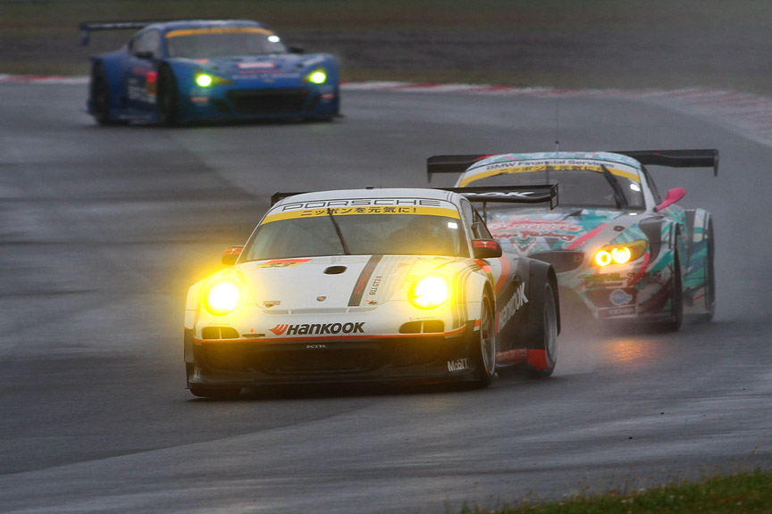 8位～10位は33号車、0号車、61号車