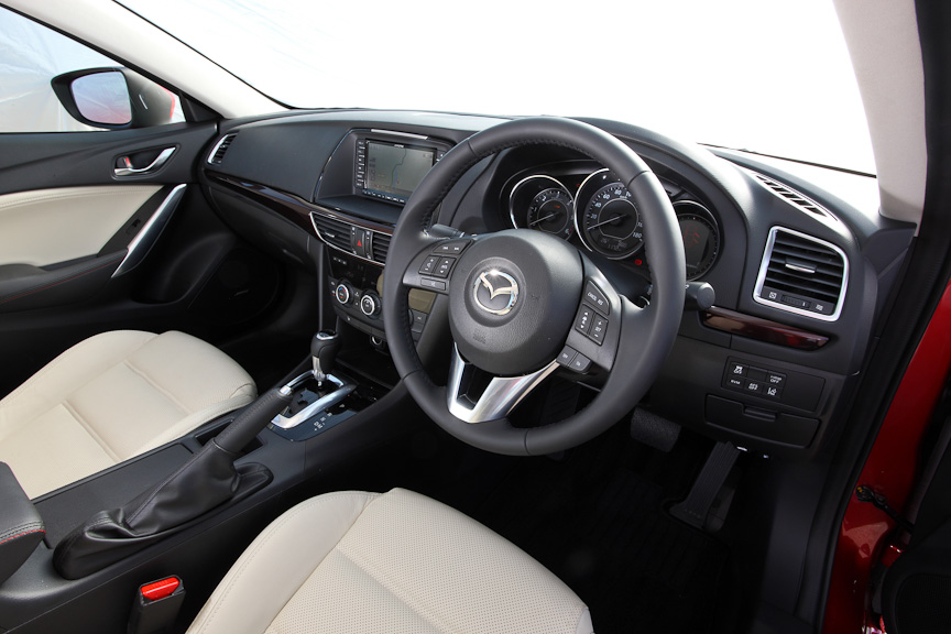 セダンのインテリア