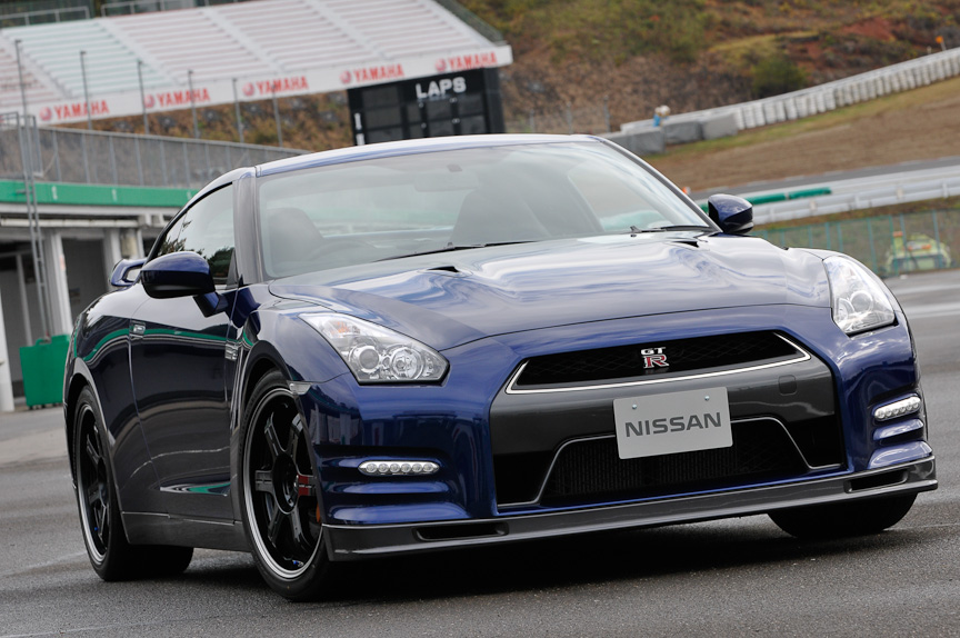 2012年モデルのGT-R