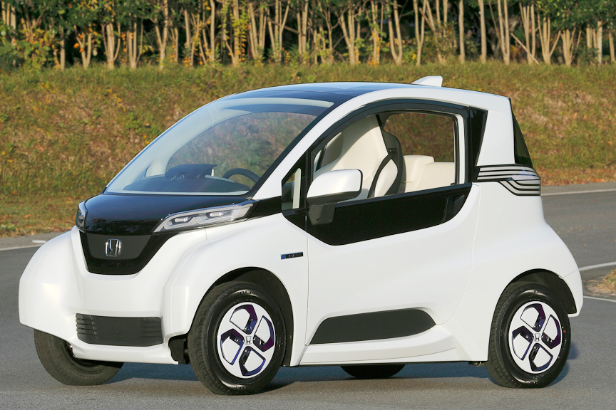 超小型EV「マイクロコミュータープロトタイプ」