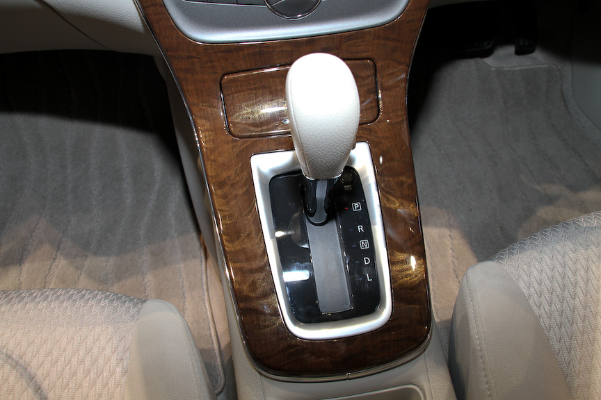 新型シルフィは「S」「X」「G」の3グレード展開で、価格は193万7250円から