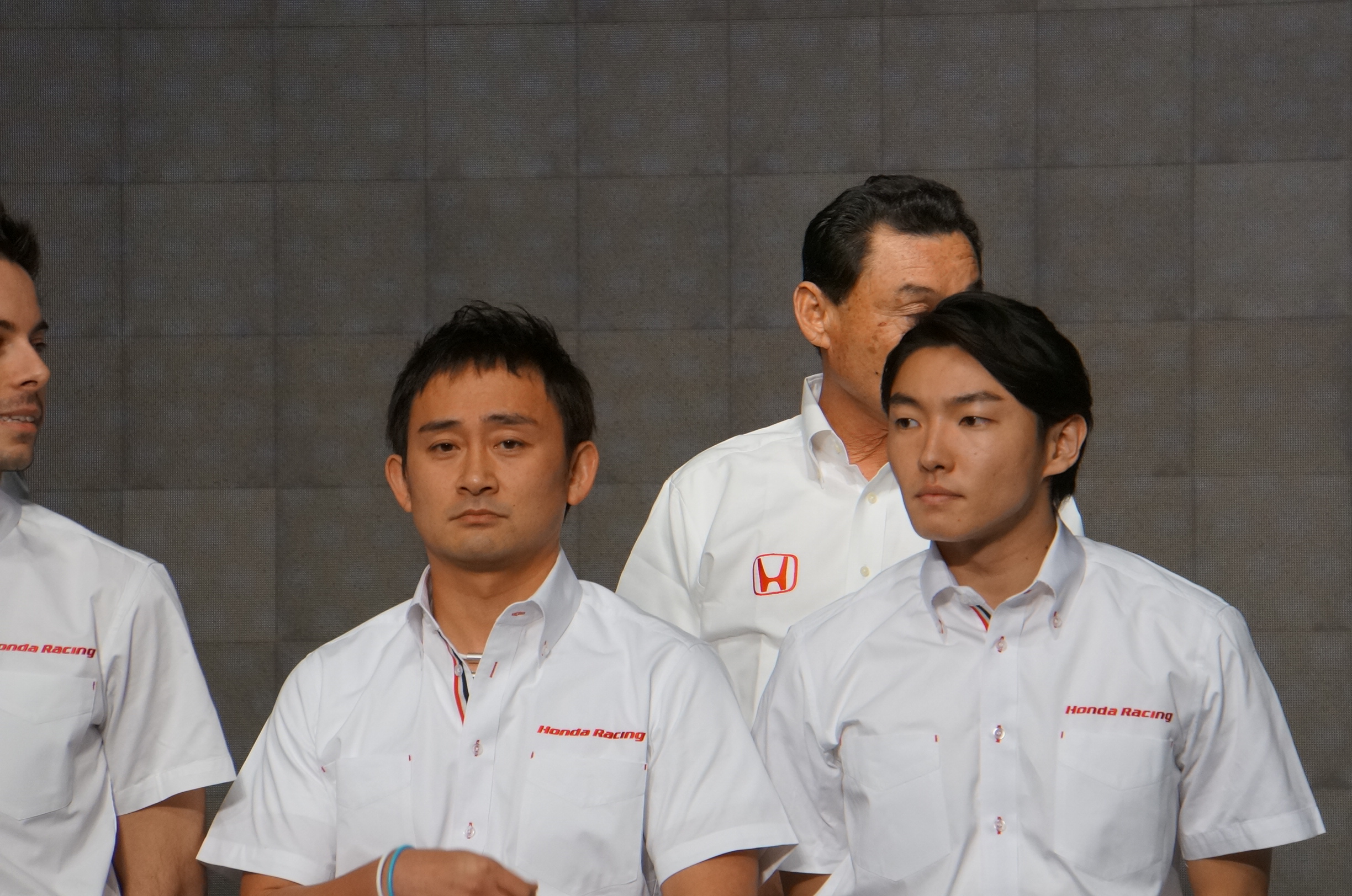 32号車　エプソン・ナカジマ・レーシング（ダンロップ）　道上龍選手/中嶋大祐選手