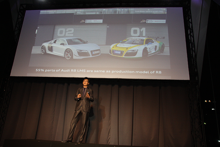 R8はモータースポーツと直接的にリンクしているクルマで、レース専用のR8 LMSでも市販されているR8と55%が同じパーツで構成されていると説明