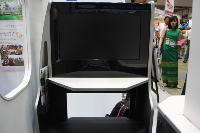 備え付けのタッチパネル液晶