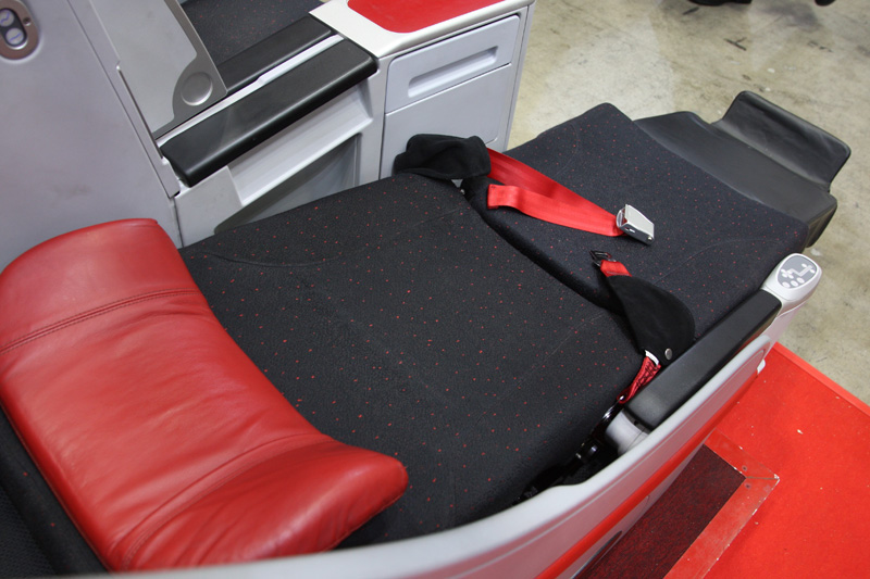 リクライニングさせたところ