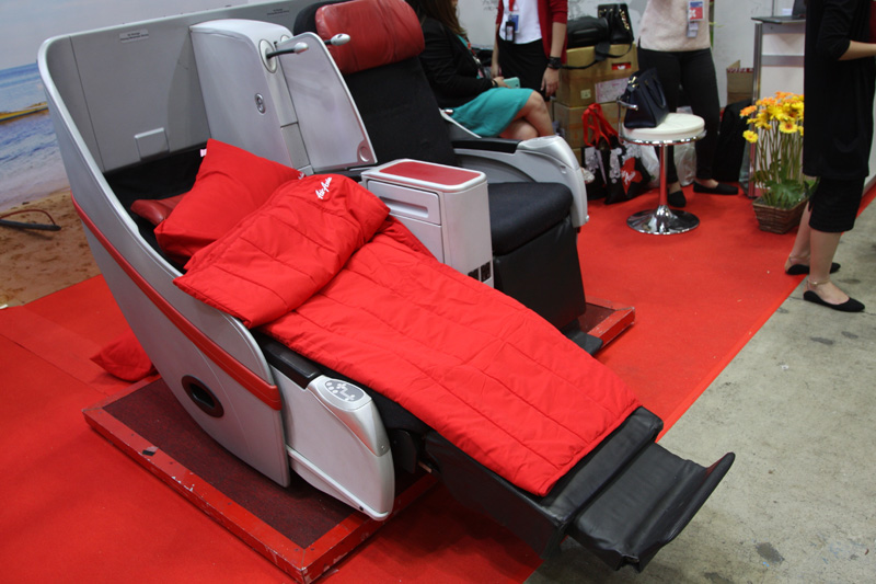 リクライニングさせたところ