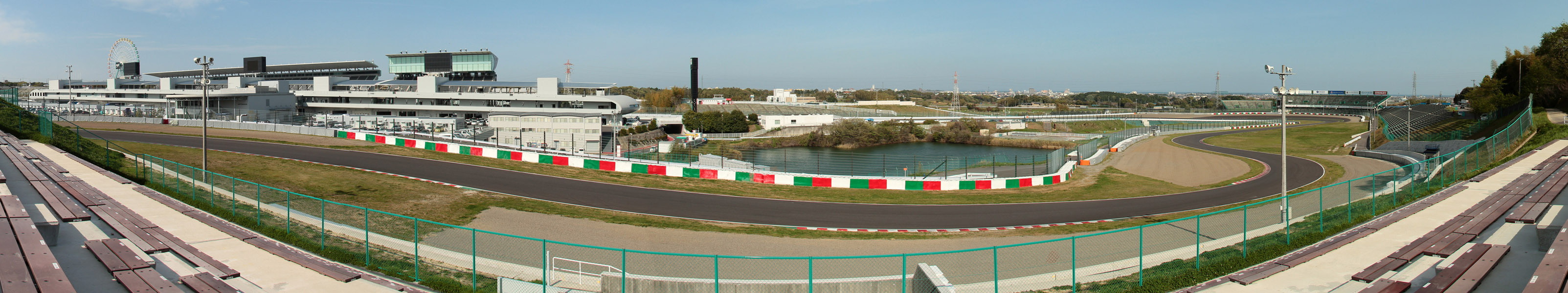 2コーナーからS字まで見渡せるので観戦には最適