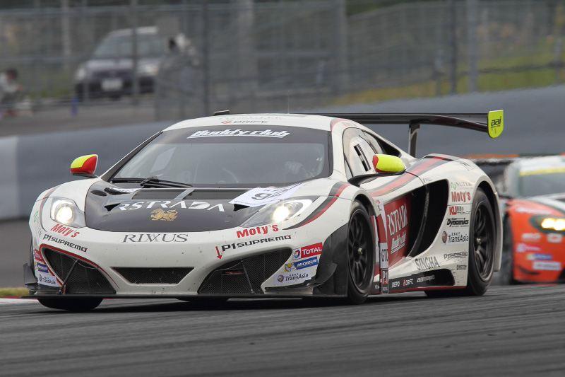No.92 AAI-RSTRADA（MCLAREN MP4-12C GT3）