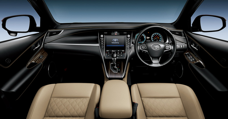 アイボリー内装