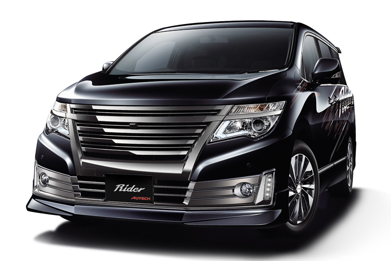 エルグランド「Rider High Performance Spec Black Line」