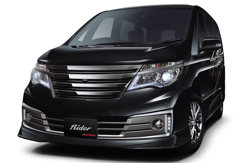 セレナ「Rider Performance Spec Black Line」