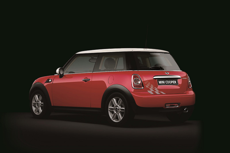 チリ・レッド×ホワイトルーフ