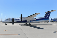 ANA、同社で最も小さな旅客機「DHC8-Q300」を退役へ - Car Watch