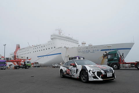橋本洋平の Gazoo Racing 86 Brz Race 奮闘記 第8回 ナンバー付きレースならではの楽しみ方 フェリー 自走で北海道 十勝へgo Car Watch