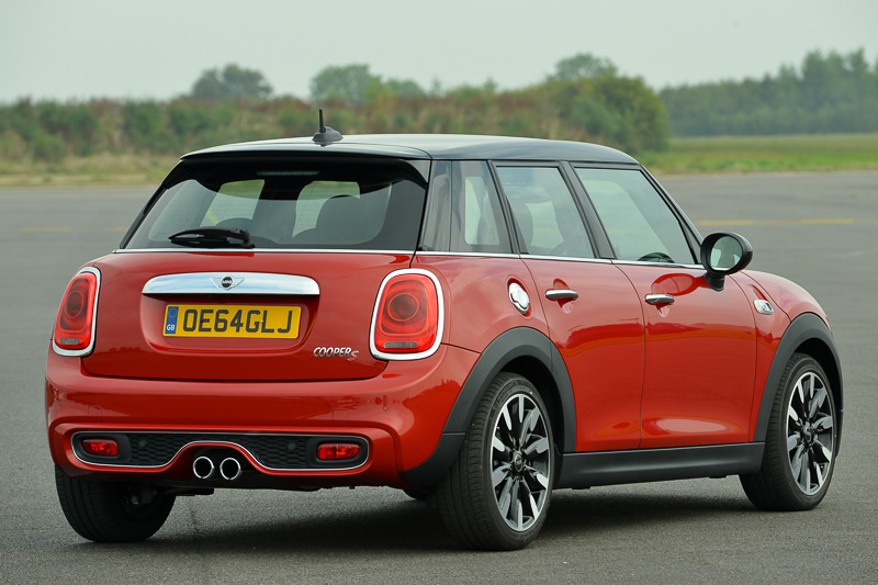 MINI クーパー S 5ドア