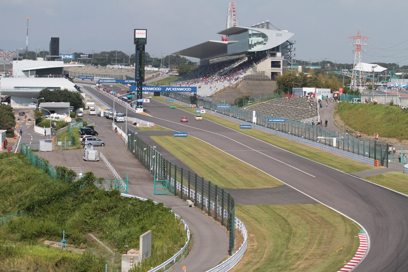 70mm（35mmフィルム換算で112mm）で撮影