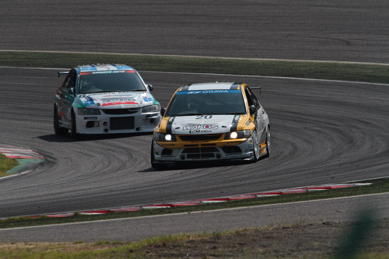 300mm×1.4＝420mm（35mmフィルム換算で672mm）で撮影