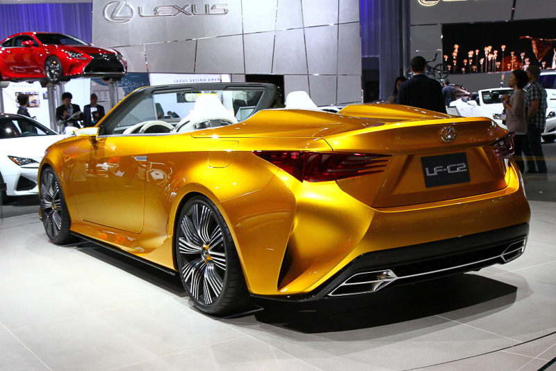 光からインスピレーションを得た外観デザインを採用しているという