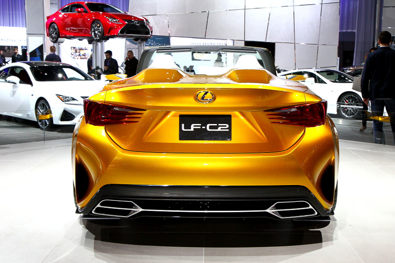 光からインスピレーションを得た外観デザインを採用しているという