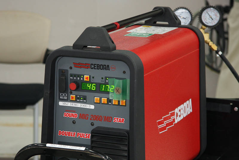 溶接機で設定する電流・電圧も重要な要素とのこと