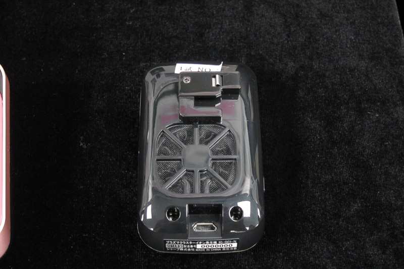 カーエアコン吹き出し口取付タイプのIG-GC1