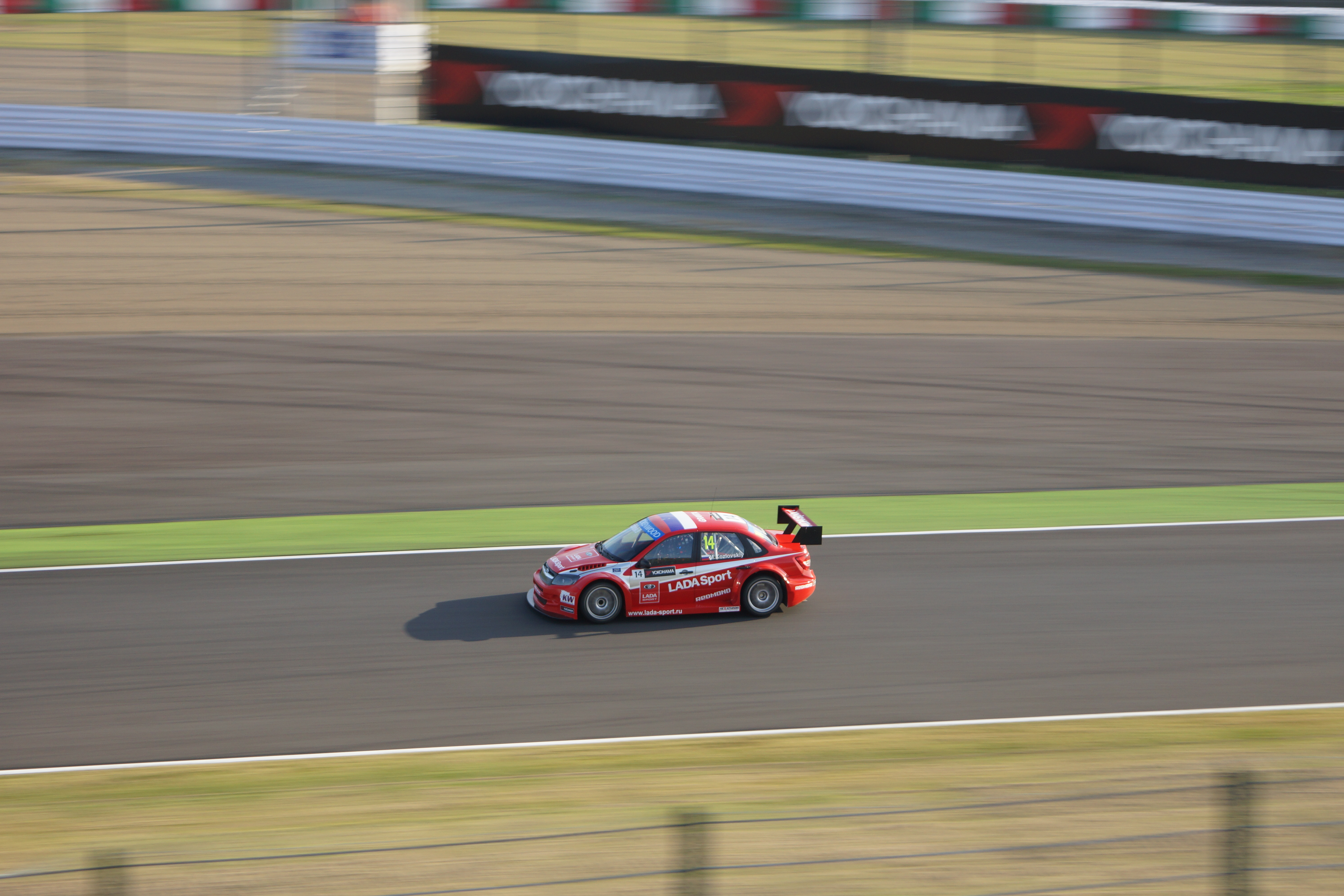 メサ氏　赤い彗星