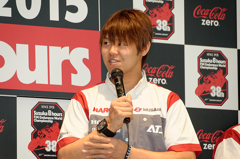 チームを引っ張りたい、と自信を見せる高橋巧選手