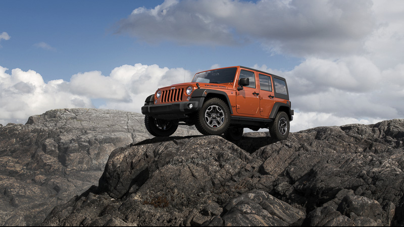 ボディ10色、インテリア2色のカラーバリエーションを用意