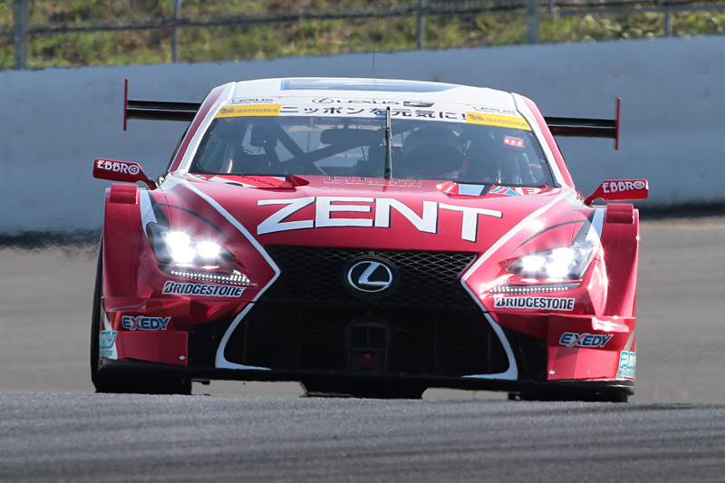 3位の36号車 PETRONAS TOM'S RC F（伊藤大輔/ジェームス・ロシター）