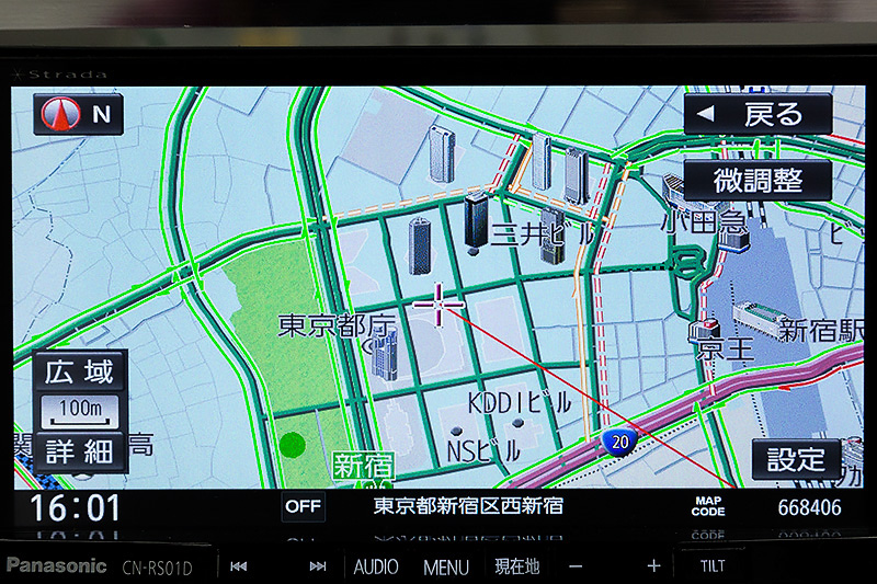 VICS WIDEの情報は中央が白い矢印（点線および実線）で表示