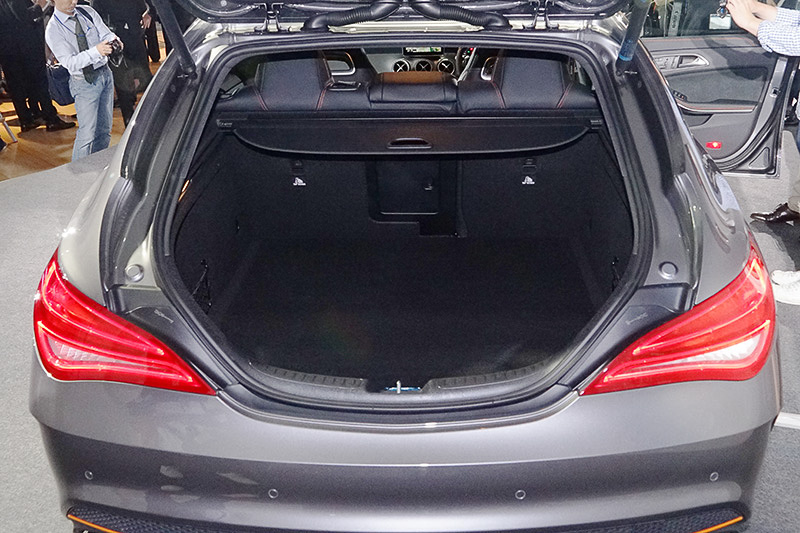 ラゲッジルーム